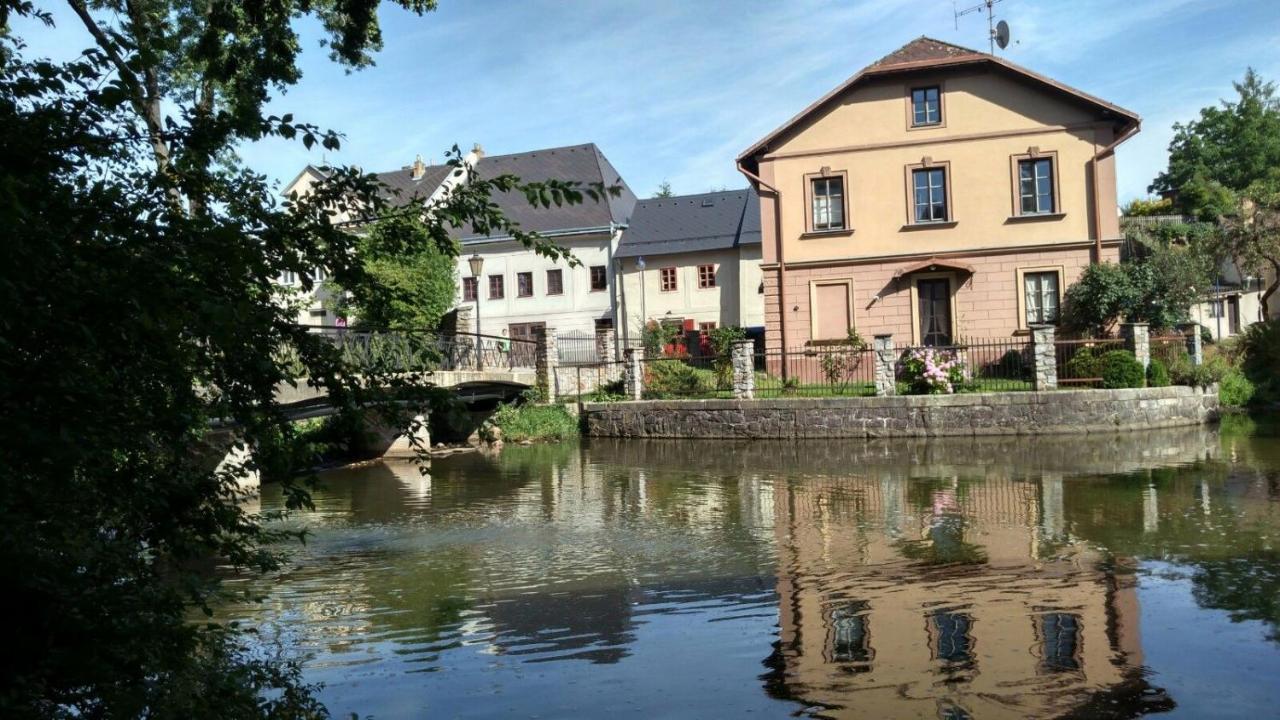 Měšťanský dům - kulturní památka Mlýnská 119 Jindrichuv Hradec Exterior foto