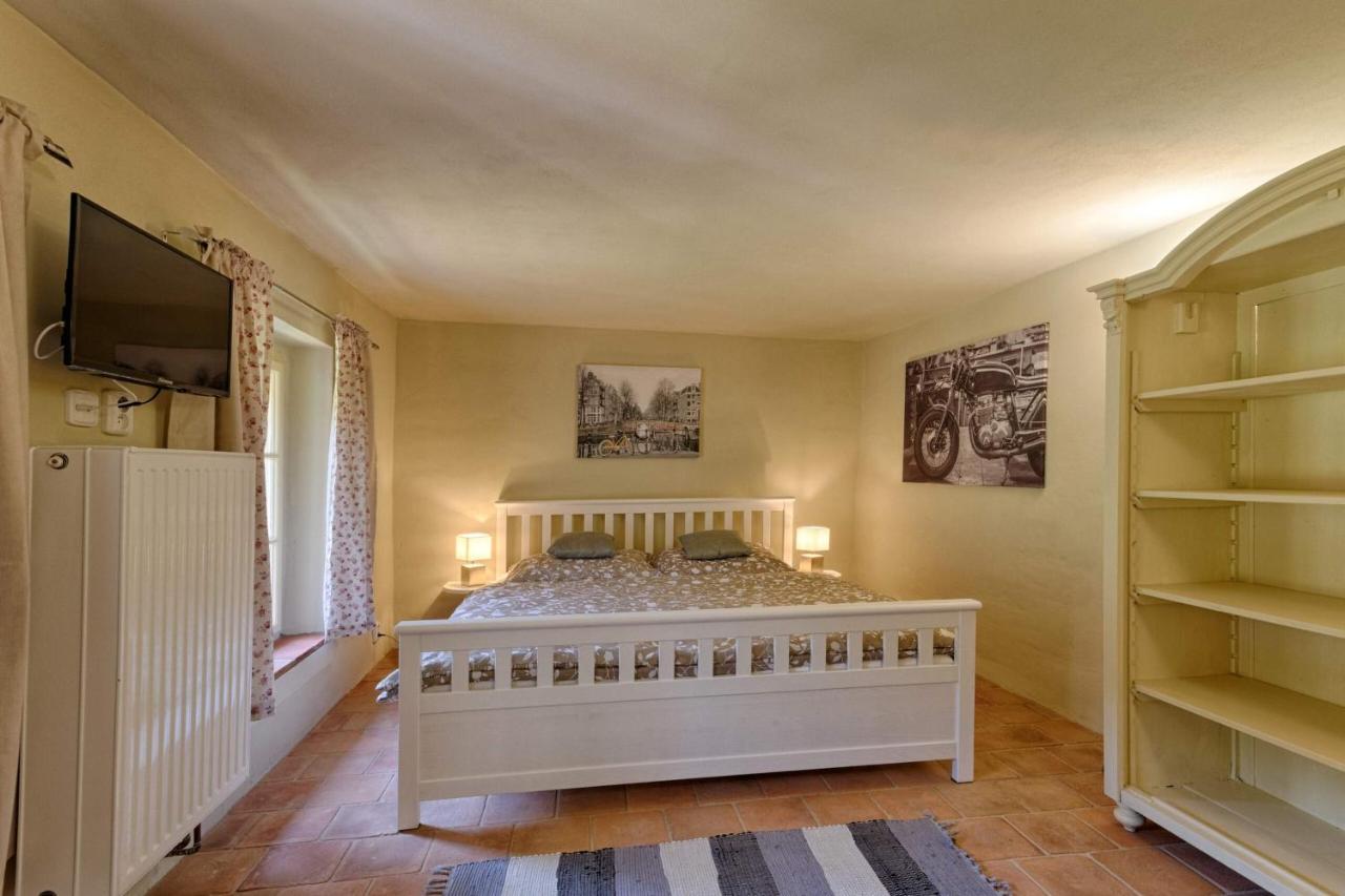 Měšťanský dům - kulturní památka Mlýnská 119 Jindrichuv Hradec Exterior foto